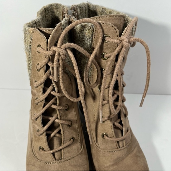 SO Wedge Tan Boot Womens Sweater Knit Collar Edge Zip Up and Lace Up - Picture 11 of 16